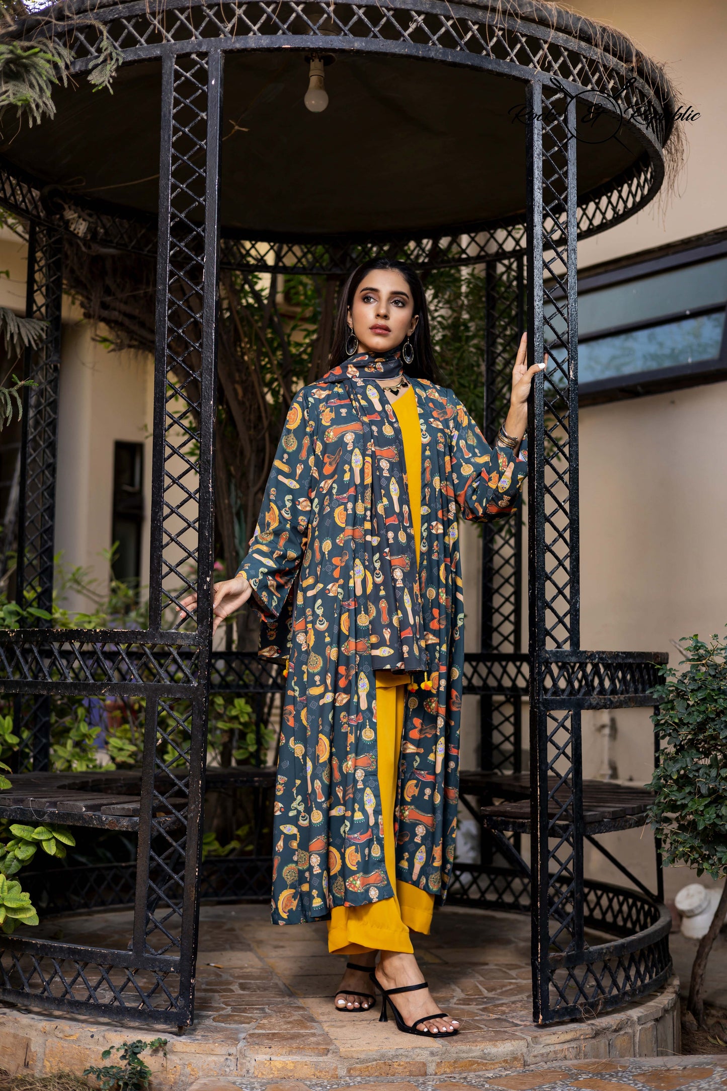 Singhar Upper (3 PCs set ) - Rocks & Republic