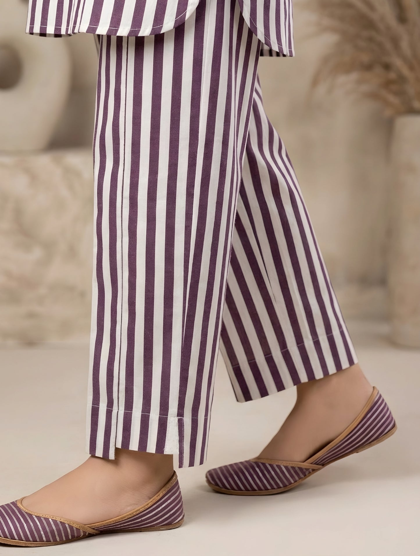 Checkmate Purple - Short