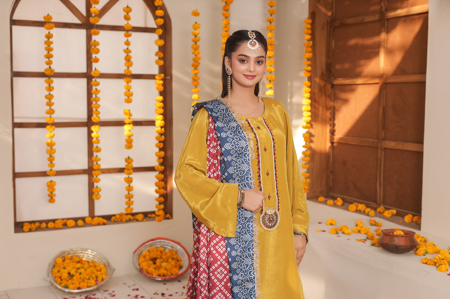 Kundan Kari - Mustard