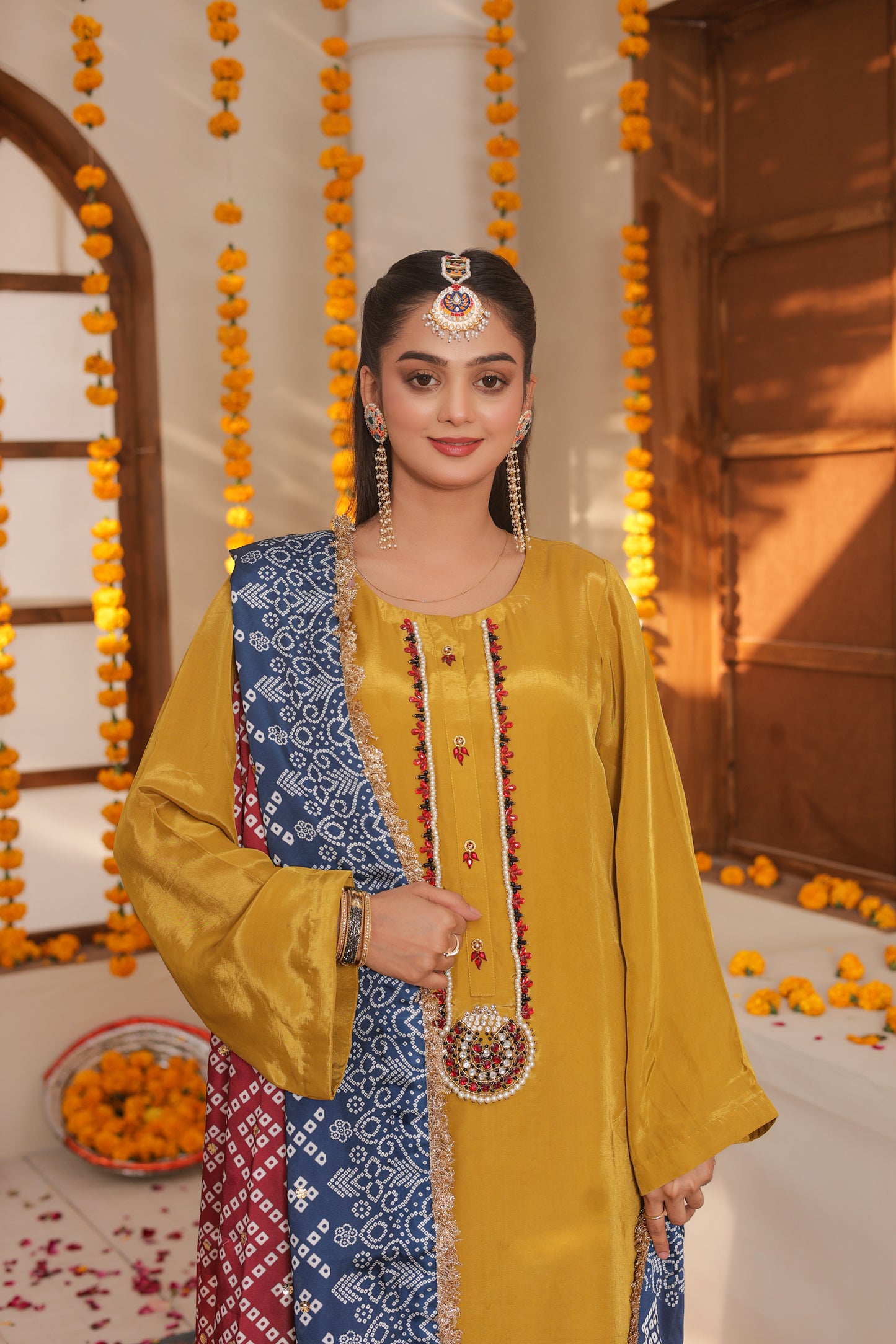 Kundan Kari - Mustard
