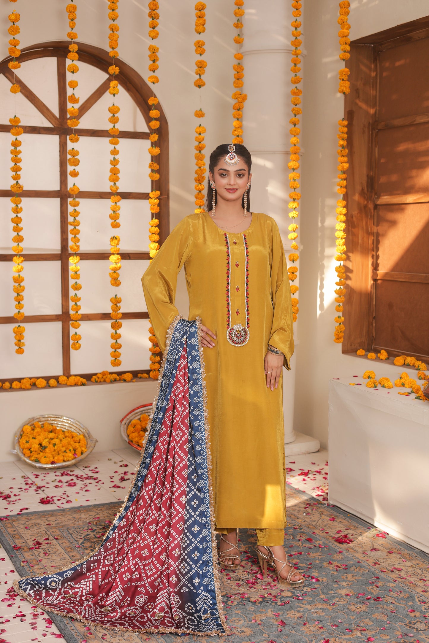 Kundan Kari - Mustard